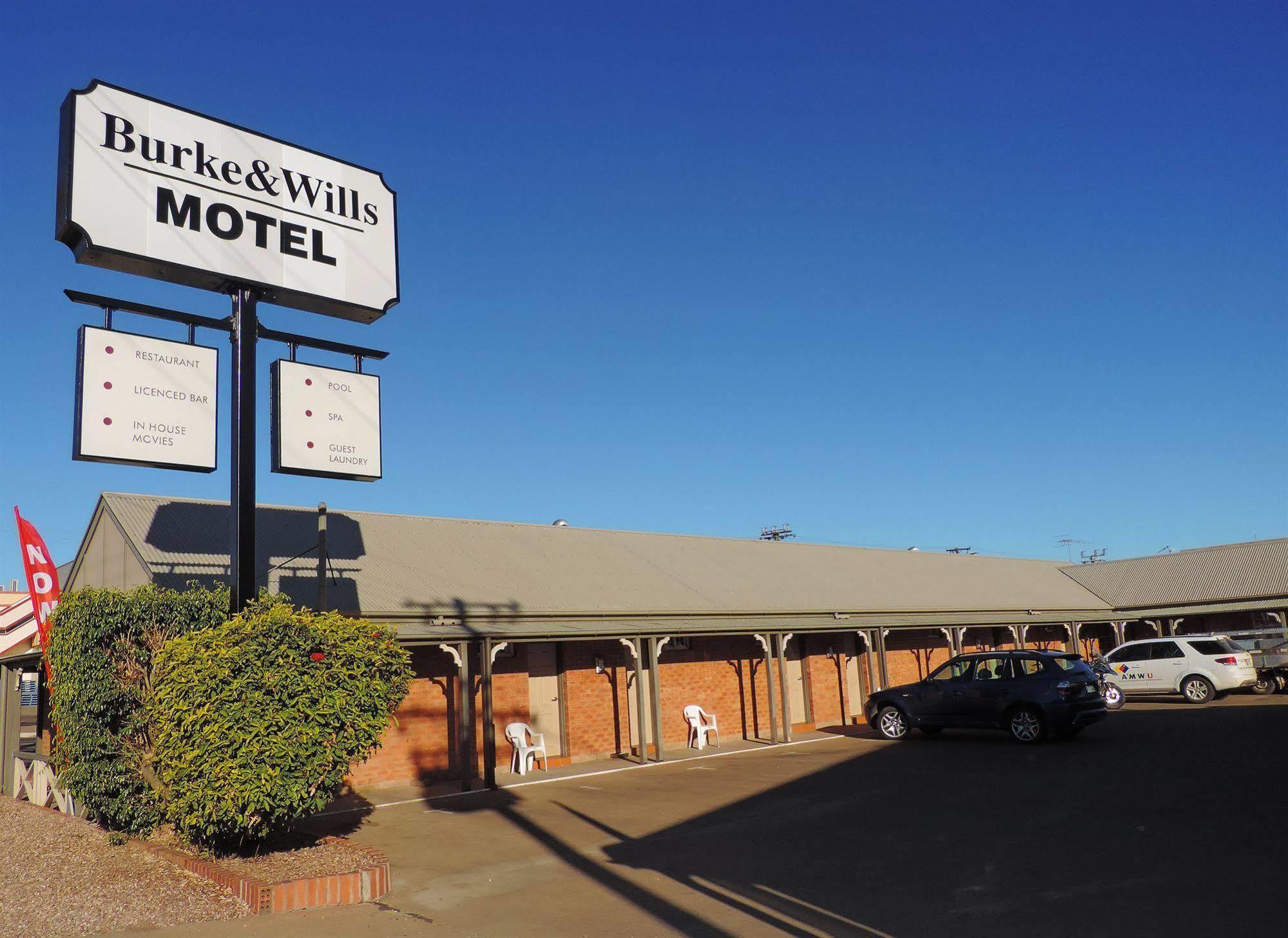 Burke & Wills Mt Isa Motel Маунт Айса Екстериор снимка